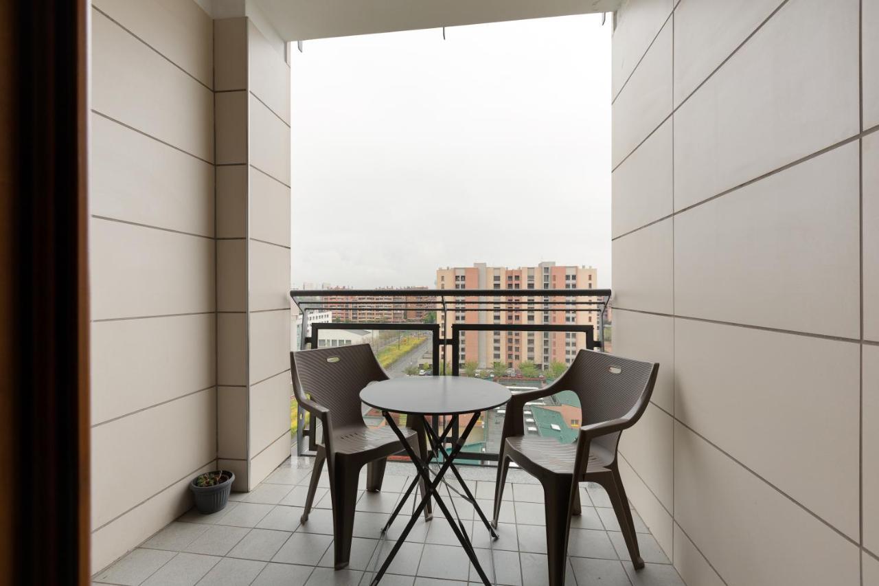 Milan Comfy Apartment X3 - With Balcony エクステリア 写真