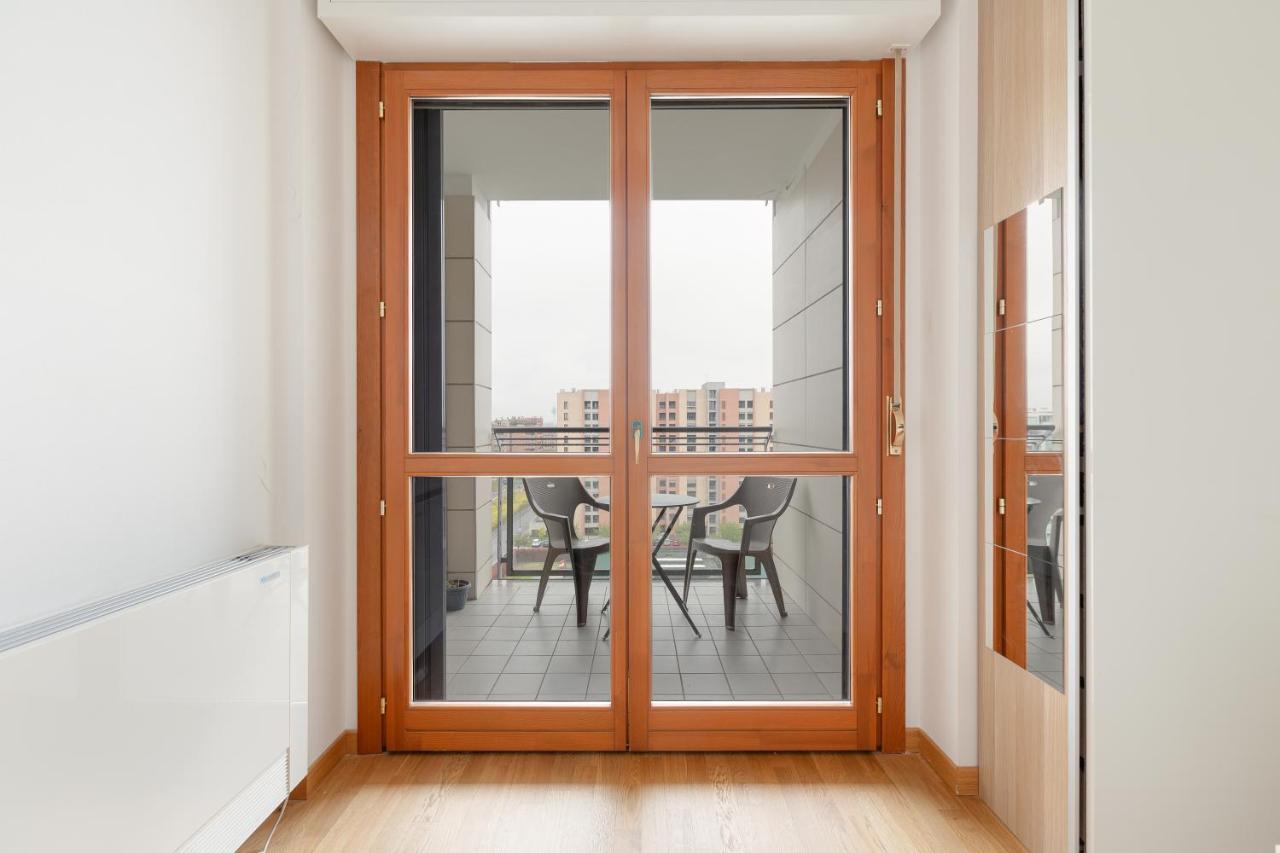 Milan Comfy Apartment X3 - With Balcony エクステリア 写真